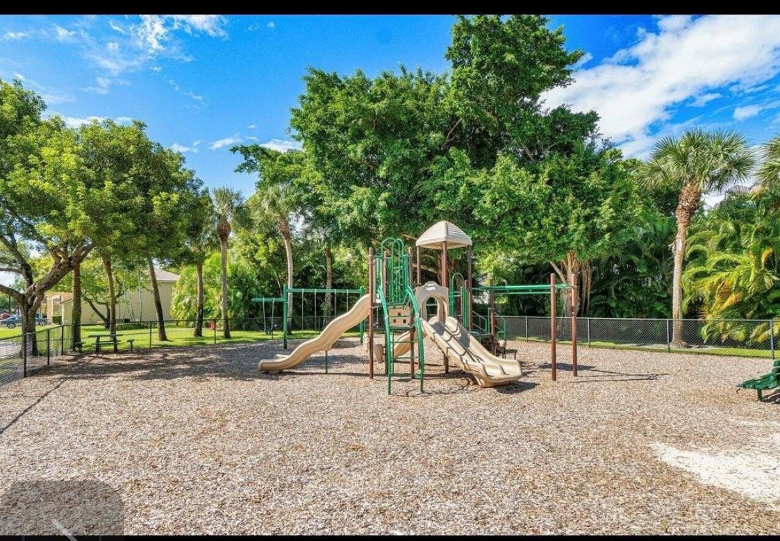 23347 Treeline Drive Boca Raton, FL 33428 - Photo 30 of 33 Photo 30