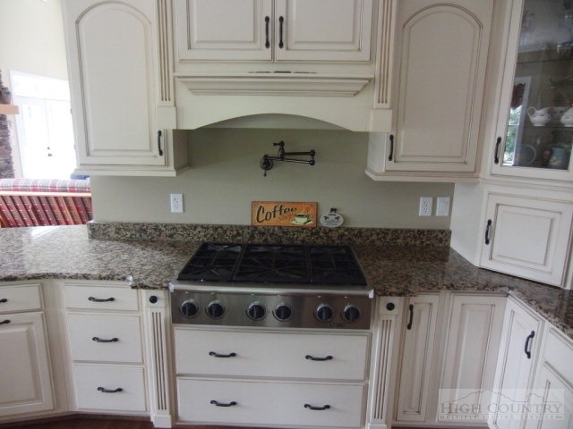 178 East Ridge Drive Boone, NC 28607 - Photo 25 of 28 Gallery Image 25