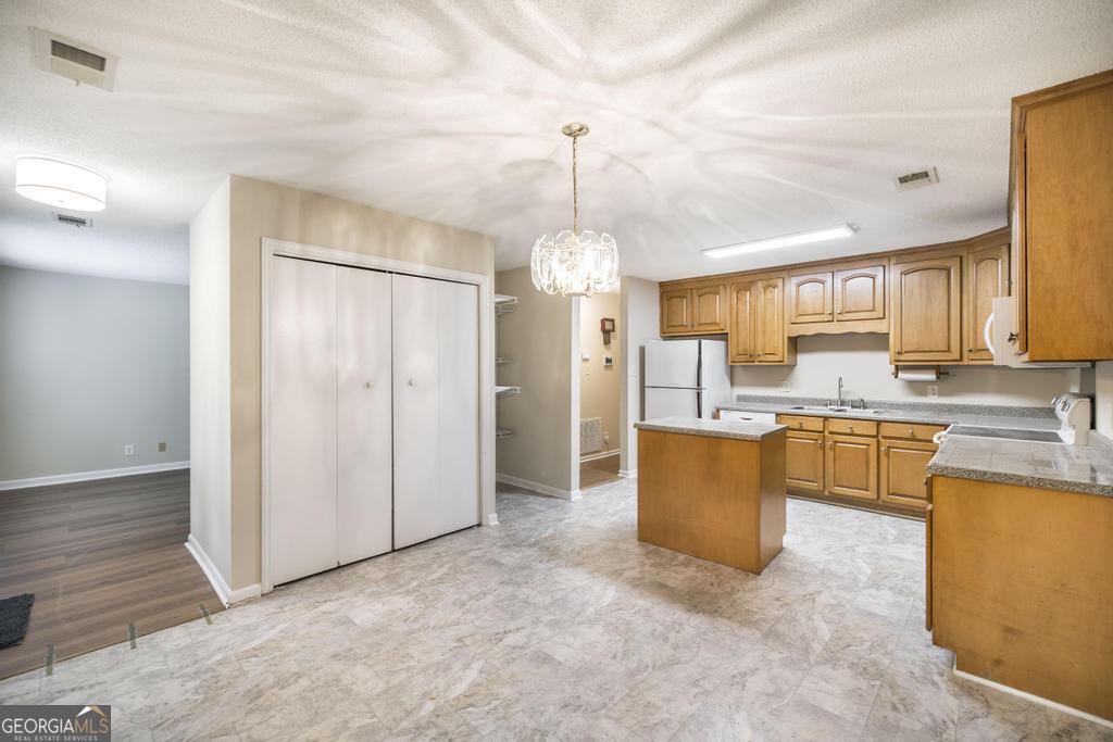 3378 South Walden Road Macon, GA 31216 - Photo 19 of 40