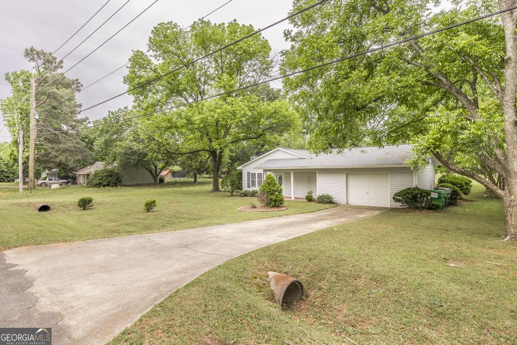 3378 South Walden Road Macon, GA 31216 - Photo 5 of 40