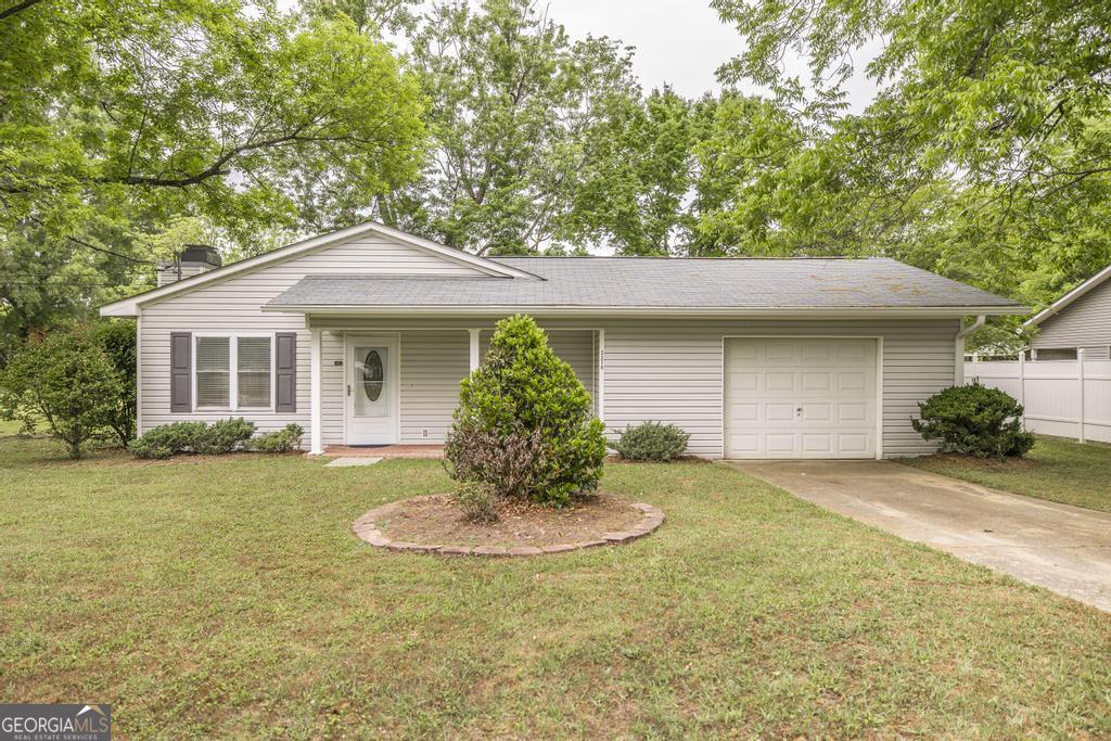 3378 South Walden Road Macon, GA 31216 - Photo 9 of 40