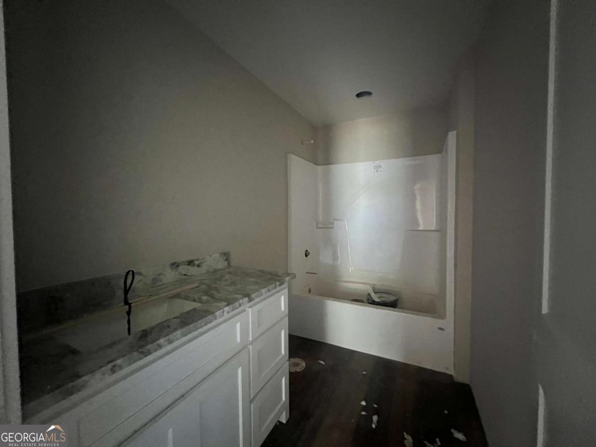 77 Laurel Avenue Comer, GA 30629 - Photo 5 of 10