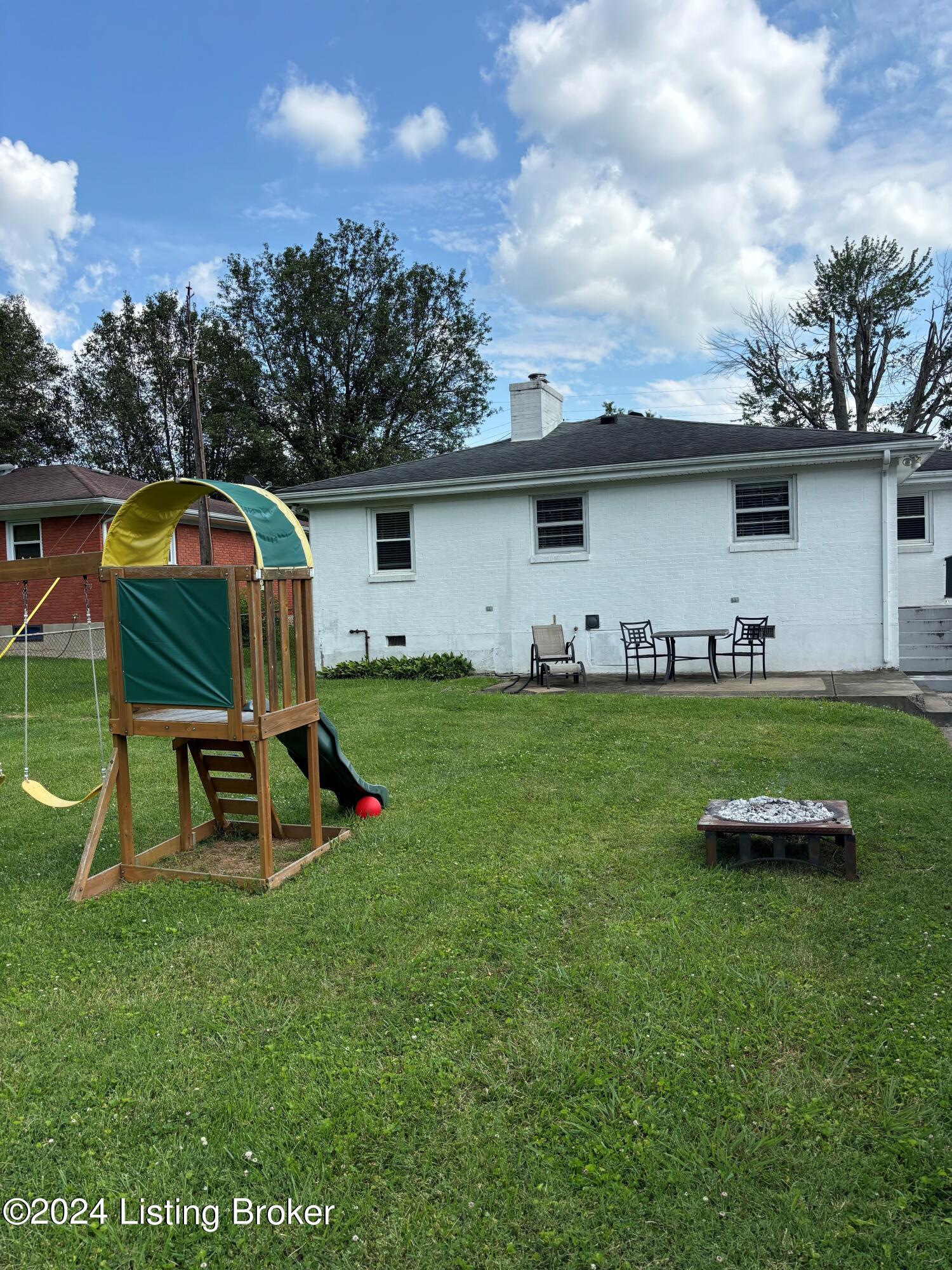 5407 Adkins Road Louisville, KY 40219 - Photo 7 of 21 Adkins 1