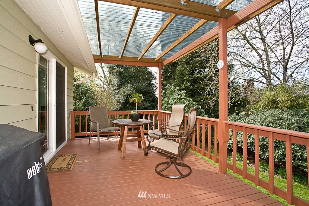 8523 214th Place Southwest Edmonds, WA 98026 - Photo 14 of 25 Gallery Image 14