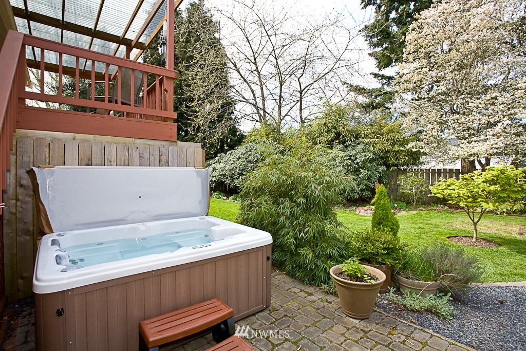 8523 214th Place Southwest Edmonds, WA 98026 - Photo 15 of 25 Gallery Image 15