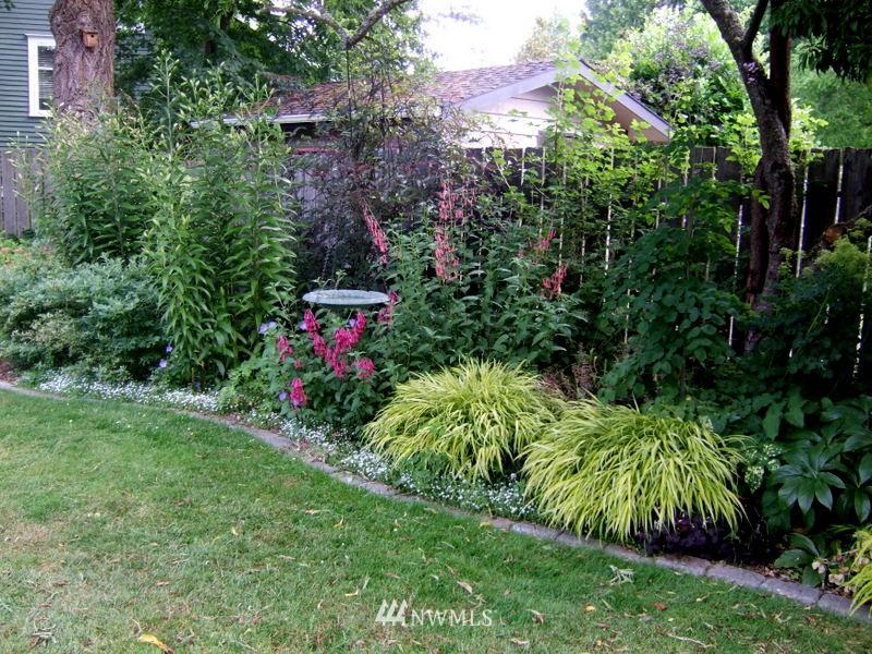 8523 214th Place Southwest Edmonds, WA 98026 - Photo 23 of 25 Gallery Image 23