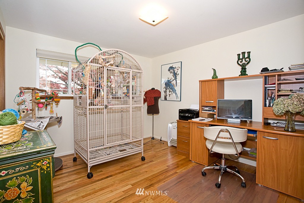 8523 214th Place Southwest Edmonds, WA 98026 - Photo 7 of 25 Gallery Image 7