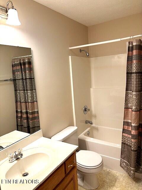 1347 Cawood Road Spring City, TN 37381 - Photo 35 of 48 Guest Bathroom