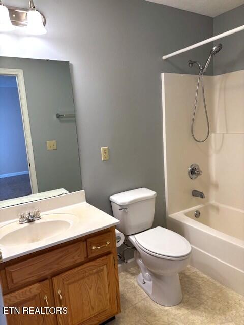 1347 Cawood Road Spring City, TN 37381 - Photo 37 of 48 Master Bathroom