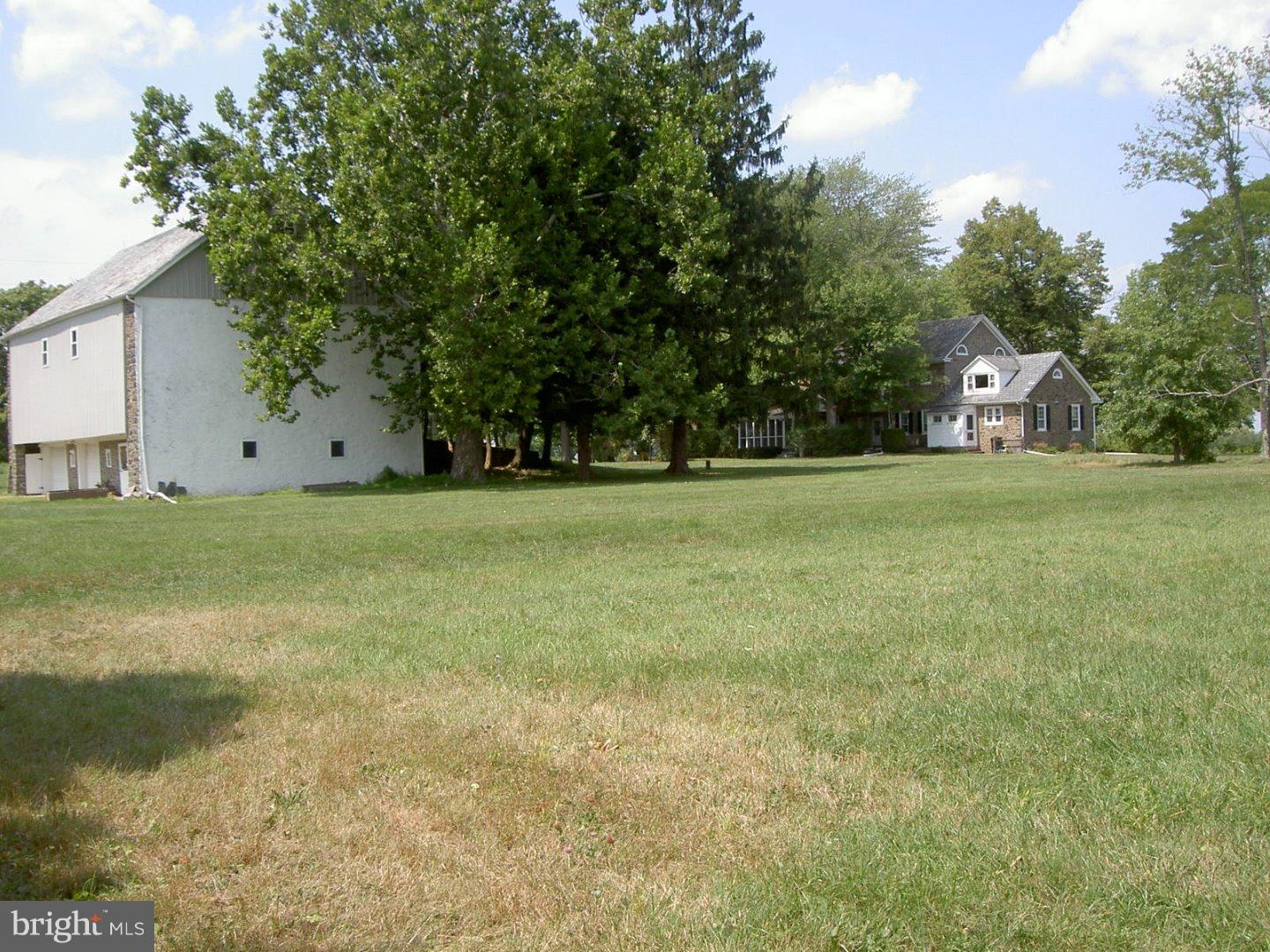 520 Tollgate Road Quakertown, PA 18951 - Photo 7 of 24 Gallery Image 7