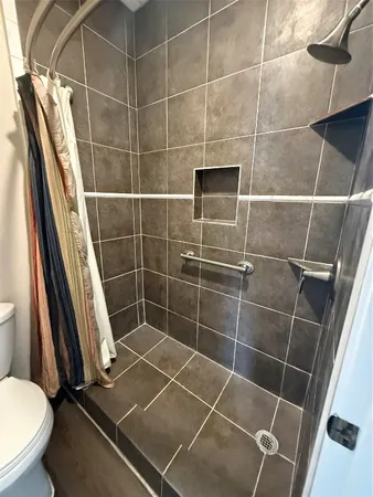 $124,900 | 801 6th Street North, Unit 7, Texas City, TX 77590