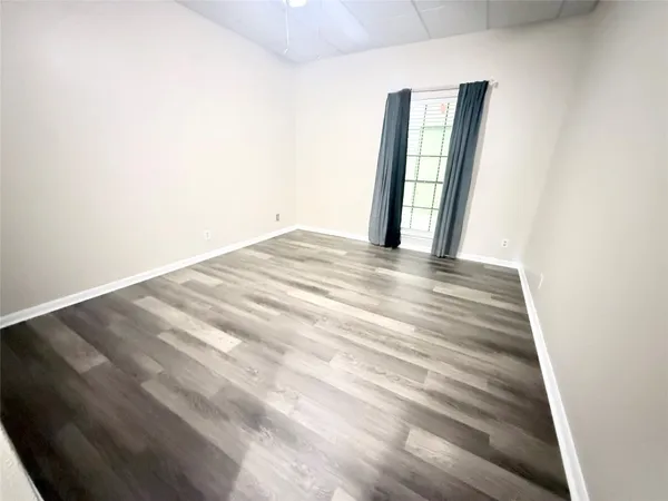 $124,900 | 801 6th Street North, Unit 7, Texas City, TX 77590