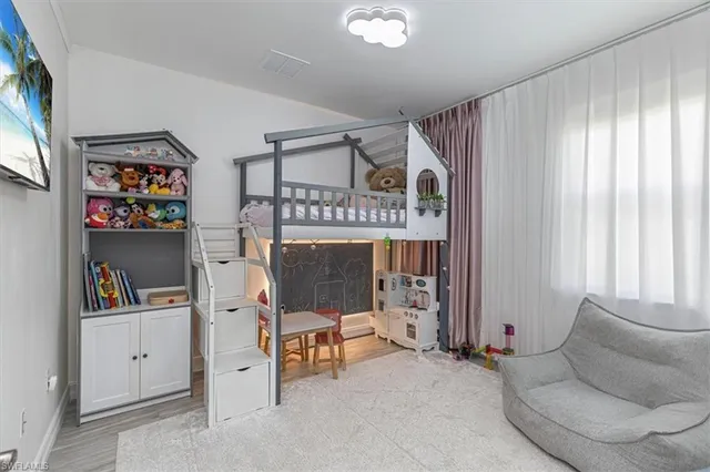 $1,150,000 | 18750 Lake Hammock Drive, Naples, FL 34114