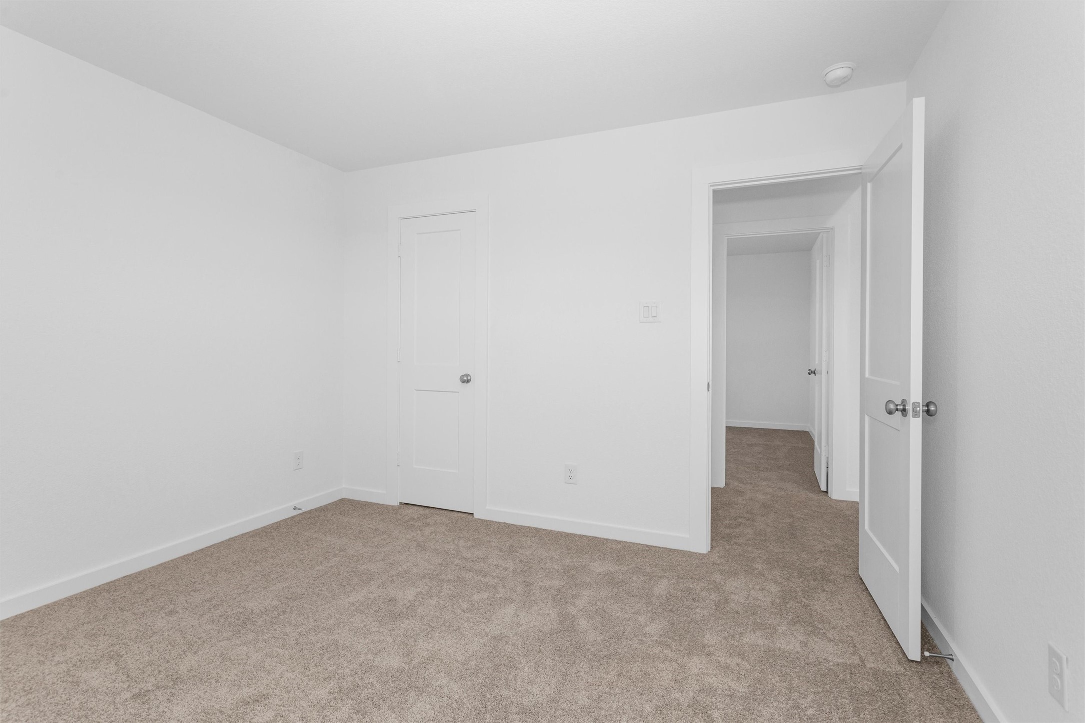 2127 Heather Rdg Way Rosenberg, TX 77471 - Photo 29 of 41 a view of a small space