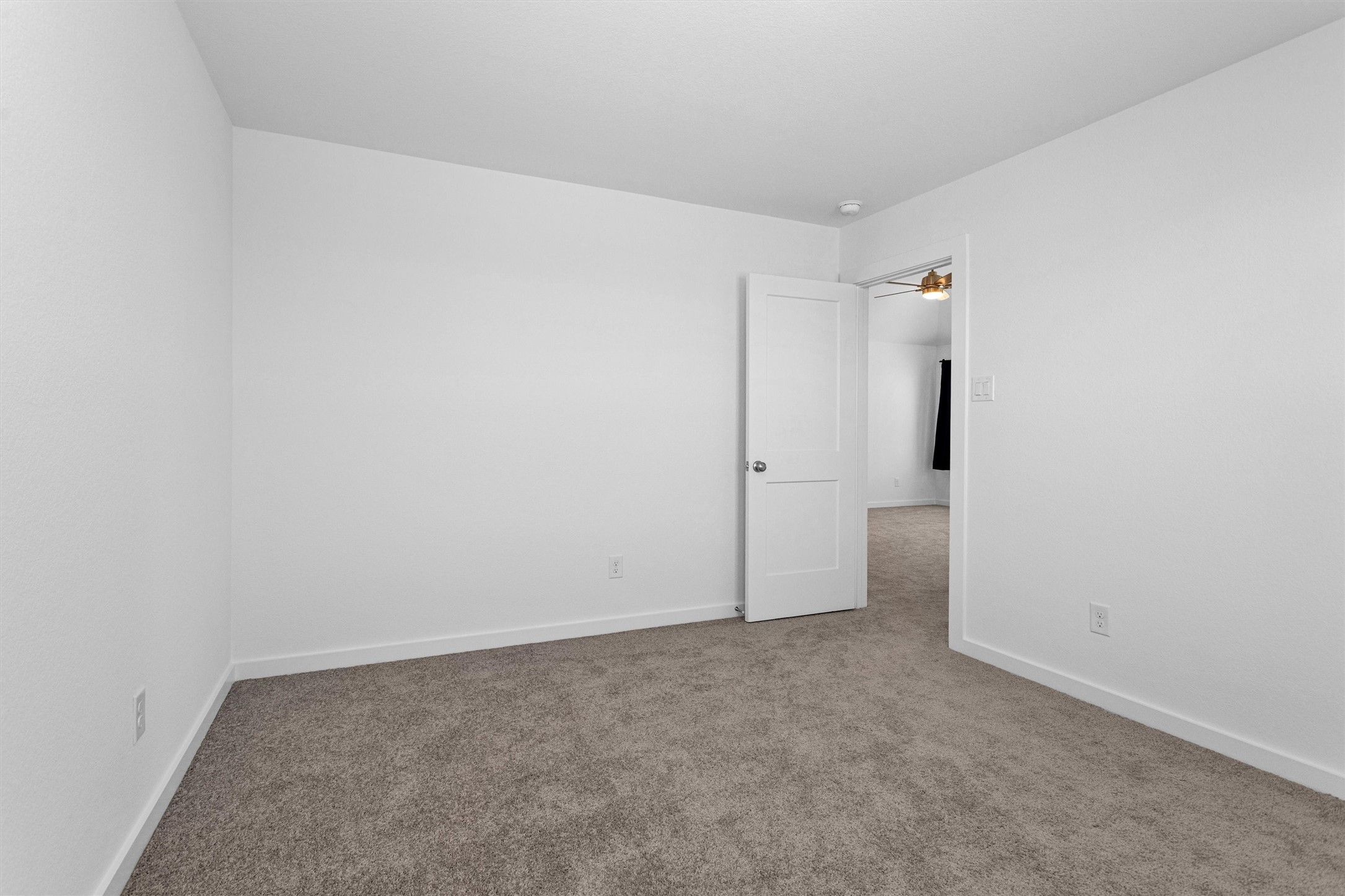 2127 Heather Rdg Way Rosenberg, TX 77471 - Photo 31 of 41 a view of an empty room