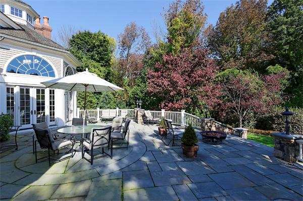 85 Chestnut Street Weston, MA 02493 - Photo 30 of 30