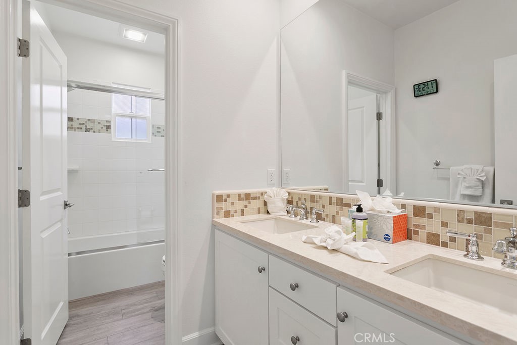 113 Baja Irvine, CA 92620 - Photo 21 of 27