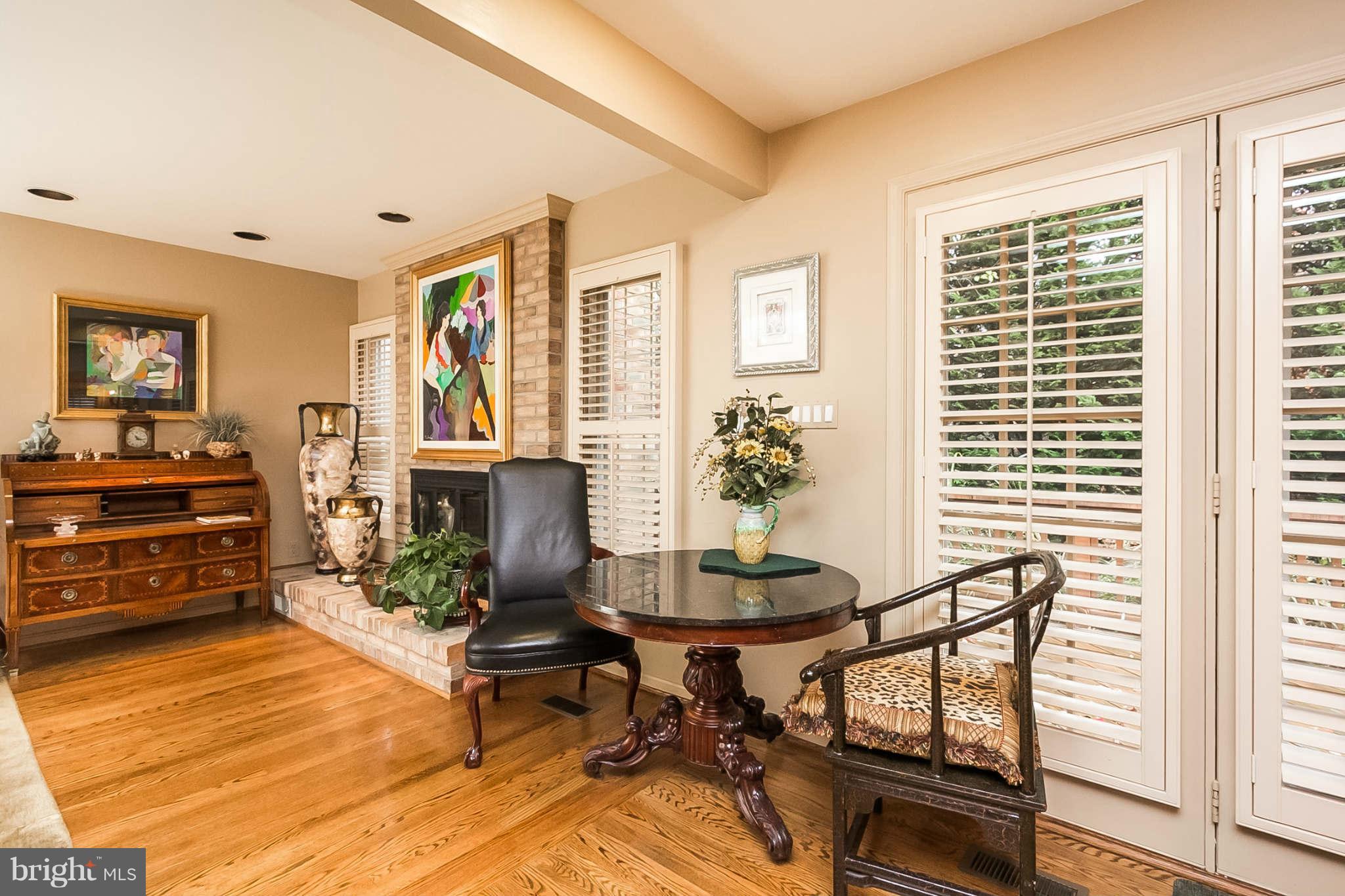 16 Raisin Tree Circle Baltimore, MD 21208 - Photo 11 of 29 Interior (General)