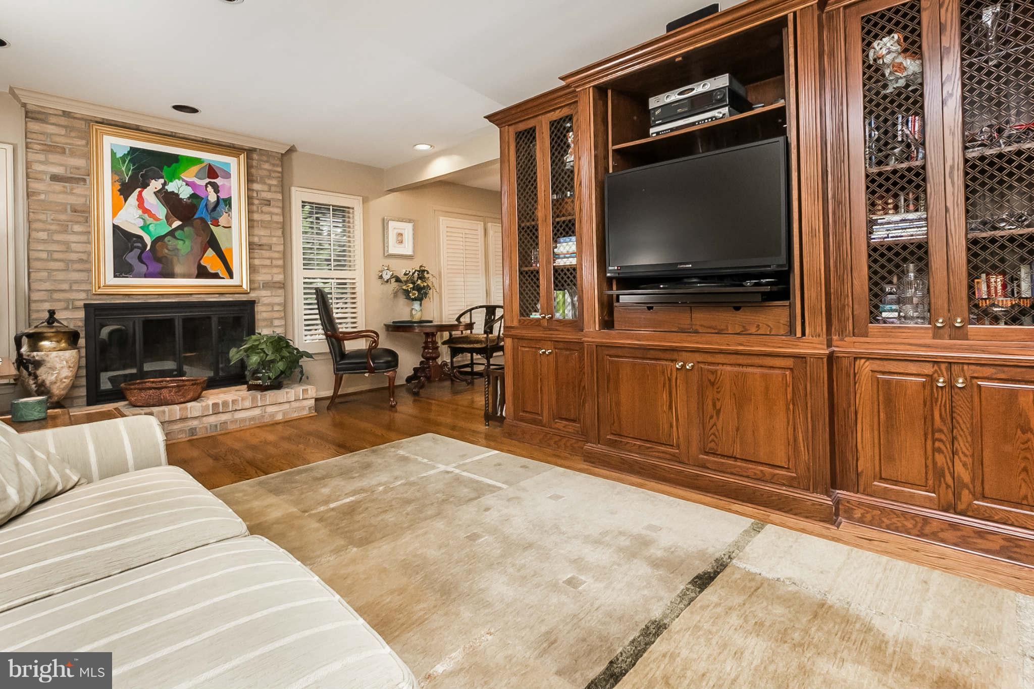 16 Raisin Tree Circle Baltimore, MD 21208 - Photo 13 of 29 Interior (General)