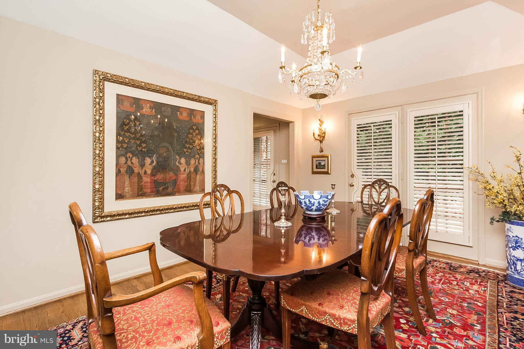 16 Raisin Tree Circle Baltimore, MD 21208 - Photo 8 of 29 Dining Room