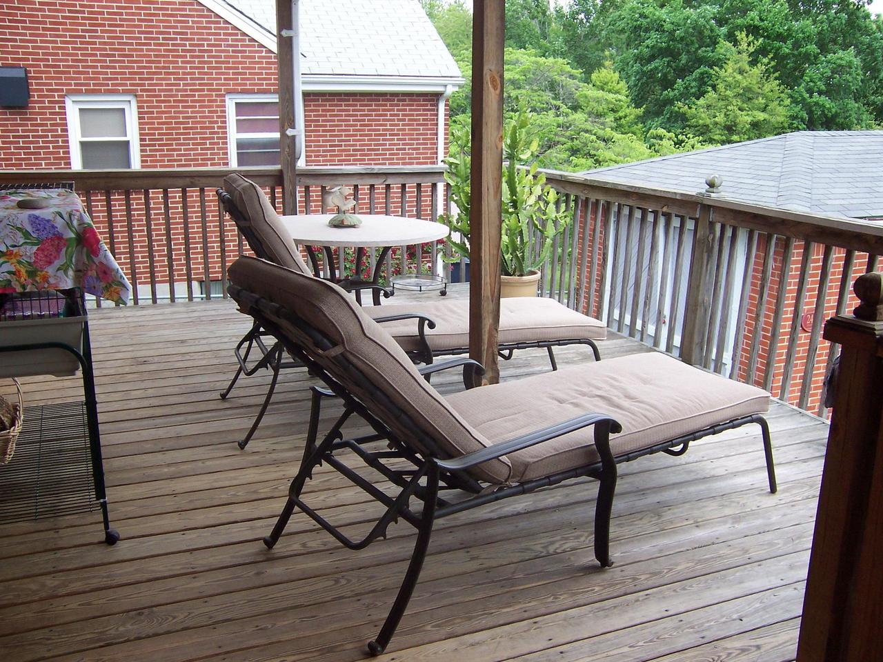 2464 Tillett Road Southwest Roanoke, VA 24015 - Photo 12 of 13 Rear deck