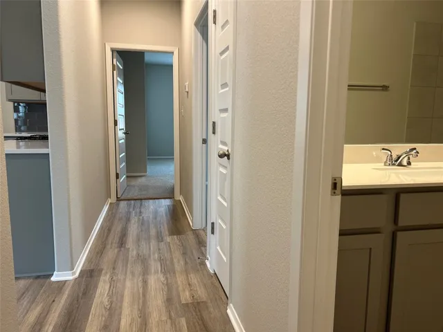 $1,795 | 13 Bent Trl Lane, Georgetown, TX 78628