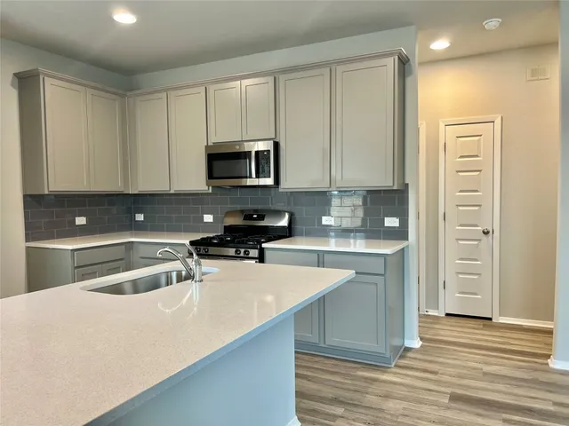 $1,795 | 13 Bent Trl Lane, Georgetown, TX 78628