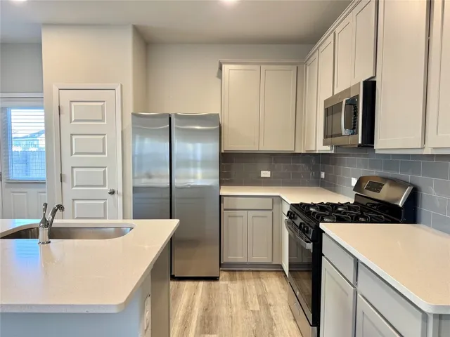 $1,795 | 13 Bent Trl Lane, Georgetown, TX 78628