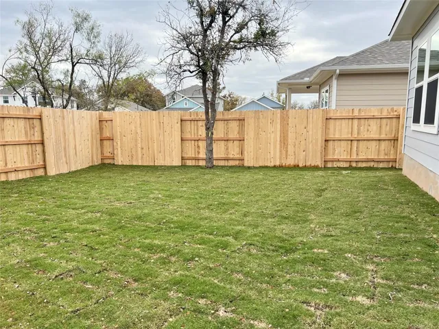 $1,795 | 13 Bent Trl Lane, Georgetown, TX 78628