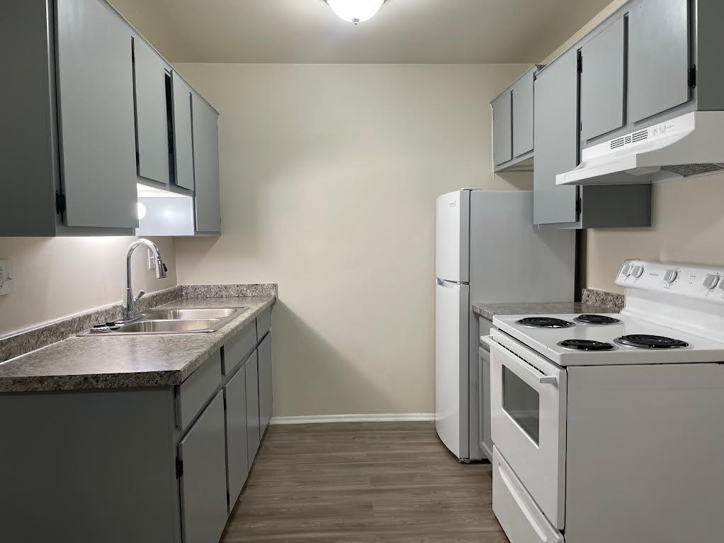 19250 Wick Road, Unit 115 Allen Park, MI 48101 - Photo 2 of 15 0-2