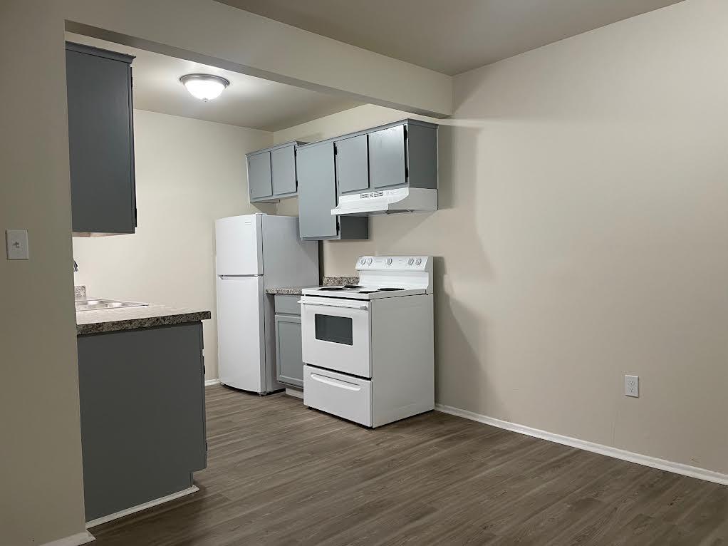 19250 Wick Road, Unit 115 Allen Park, MI 48101 - Photo 3 of 15 0