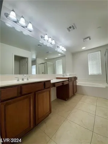$1,999 | Undisclosed Address, Las Vegas, NV 89135