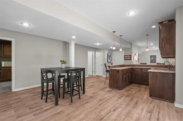 $799,900 | 3850 West 183rd Street, Stilwell, KS 66085