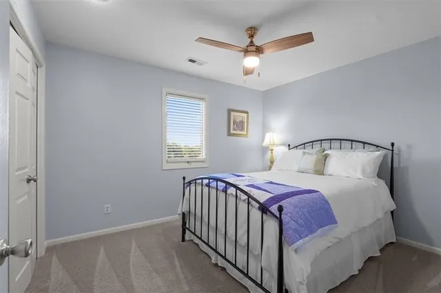 $799,900 | 3850 West 183rd Street, Stilwell, KS 66085