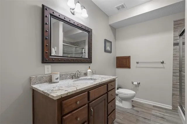 $799,900 | 3850 West 183rd Street, Stilwell, KS 66085