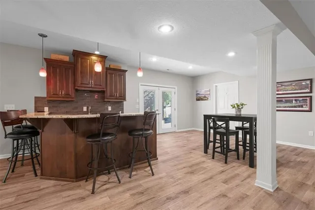 $799,900 | 3850 West 183rd Street, Stilwell, KS 66085