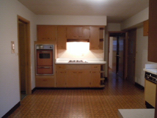 4515 Brookview Road Rockford, IL 61107 - Photo 3 of 8 a view of kitchen and utility room