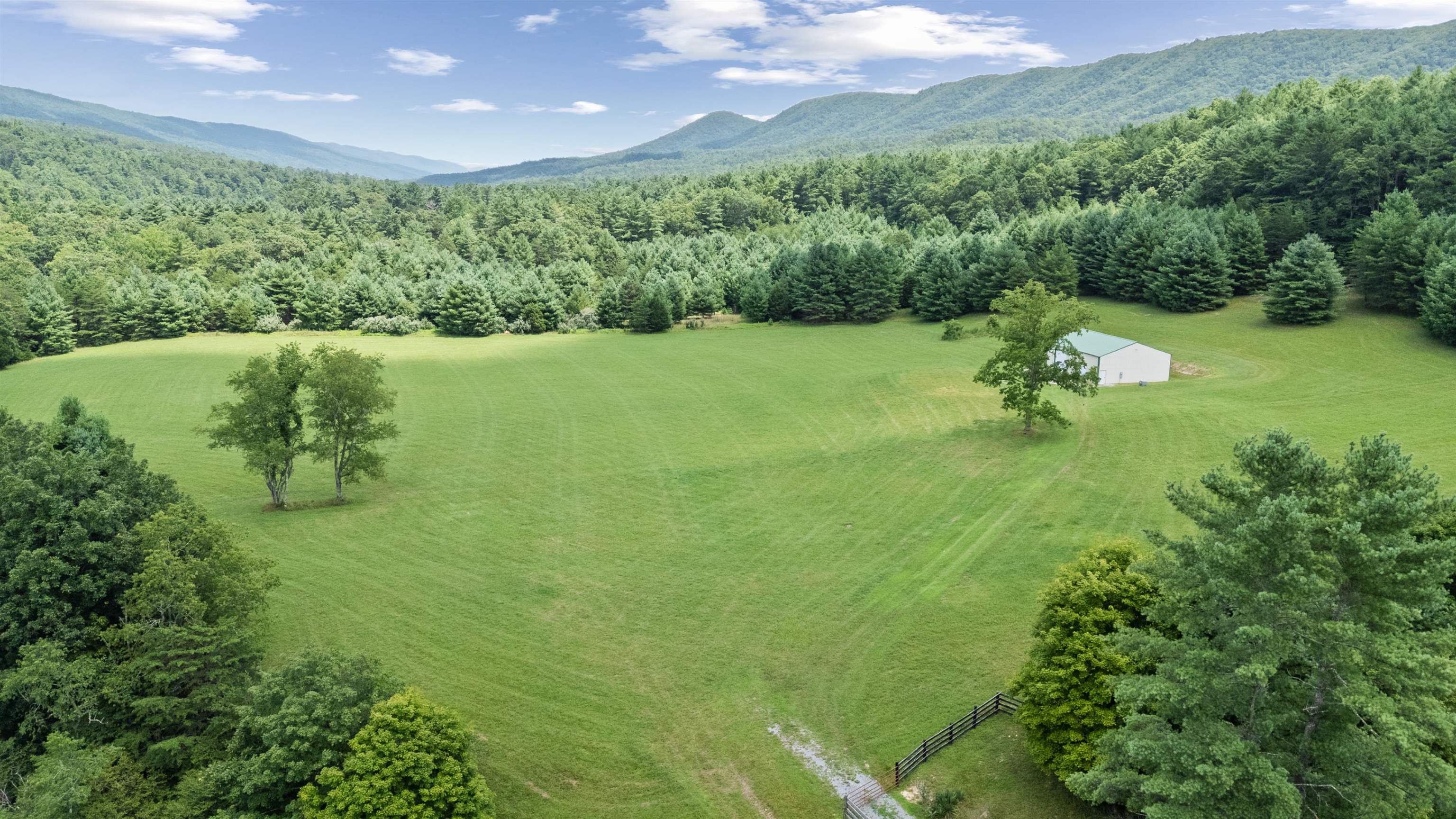 5685 Robinson Tract Road Pulaski, VA 24301 - Photo 47 of 82 Gallery Image 47