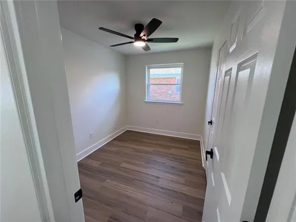 $2,200 | 740 Oakwood Drive, Gretna, LA 70056