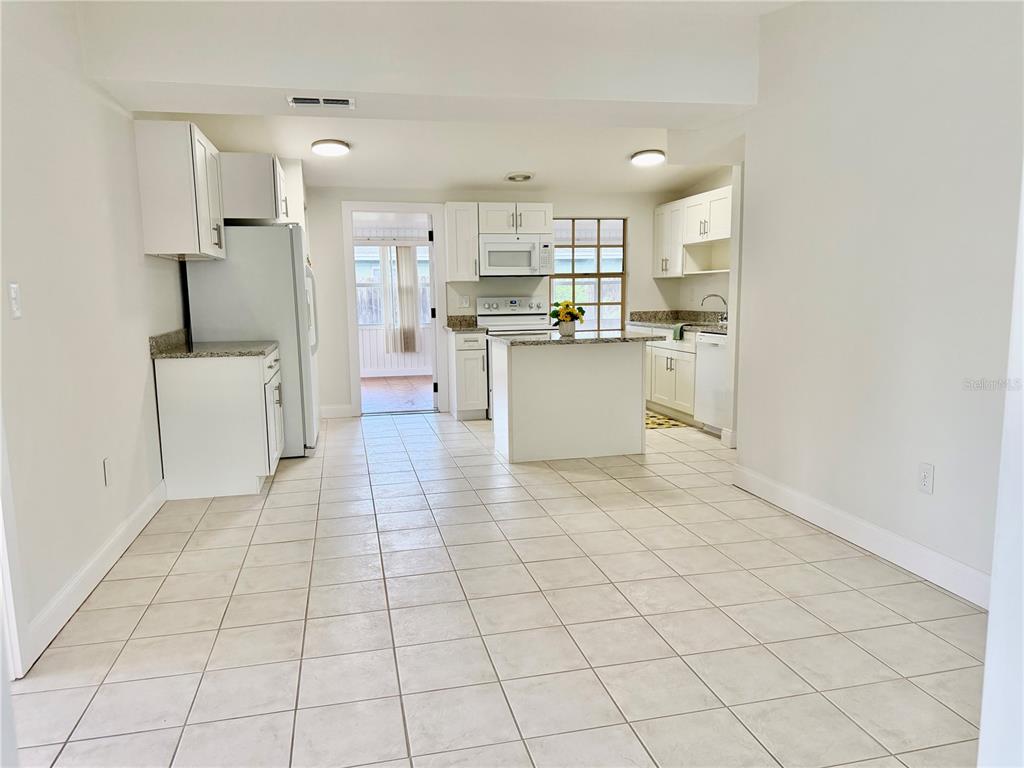 505 Glad Road Winter Haven, FL 33880 - Photo 7 of 42 Gallery Image 7