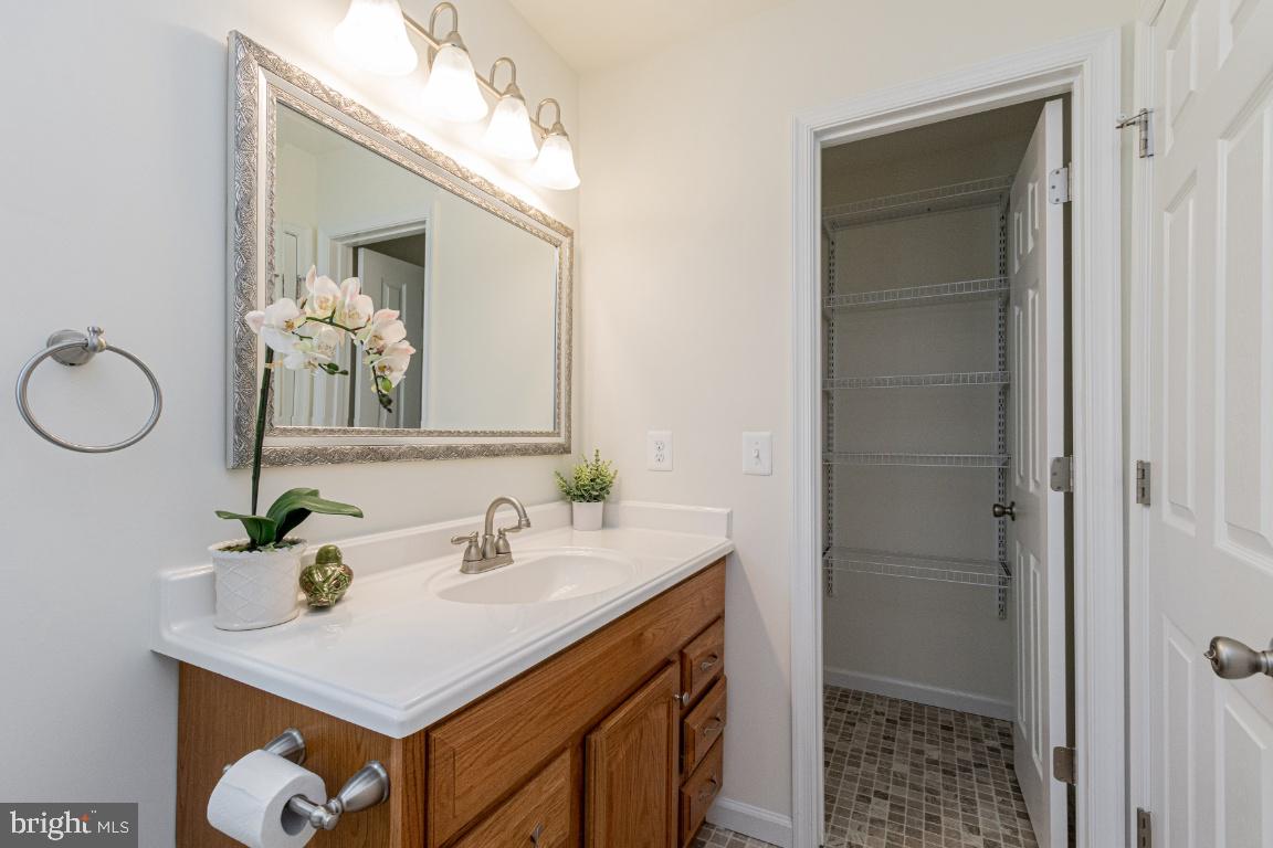 9463 Green Road Midland, VA 22728 - Photo 9 of 18 Gallery Image 9