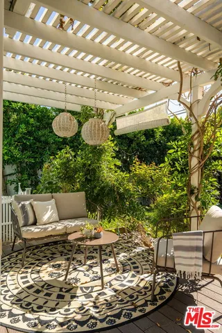 $1,399,000 | 267 South Roosevelt Avenue, Pasadena, CA 91107
