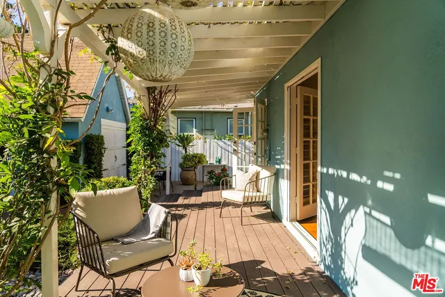 $1,399,000 | 267 South Roosevelt Avenue, Pasadena, CA 91107