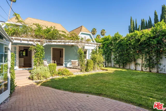$1,399,000 | 267 South Roosevelt Avenue, Pasadena, CA 91107