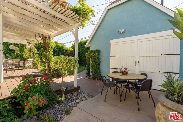 $1,399,000 | 267 South Roosevelt Avenue, Pasadena, CA 91107