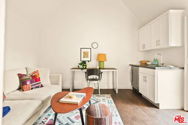 $1,399,000 | 267 South Roosevelt Avenue, Pasadena, CA 91107