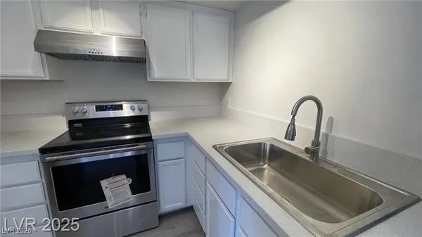 $1,350 | 1701 East Katie Avenue, Unit 91, Las Vegas, NV 89119