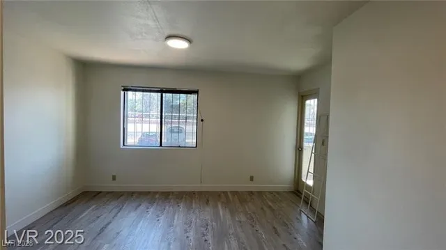 $1,350 | 1701 East Katie Avenue, Unit 91, Las Vegas, NV 89119