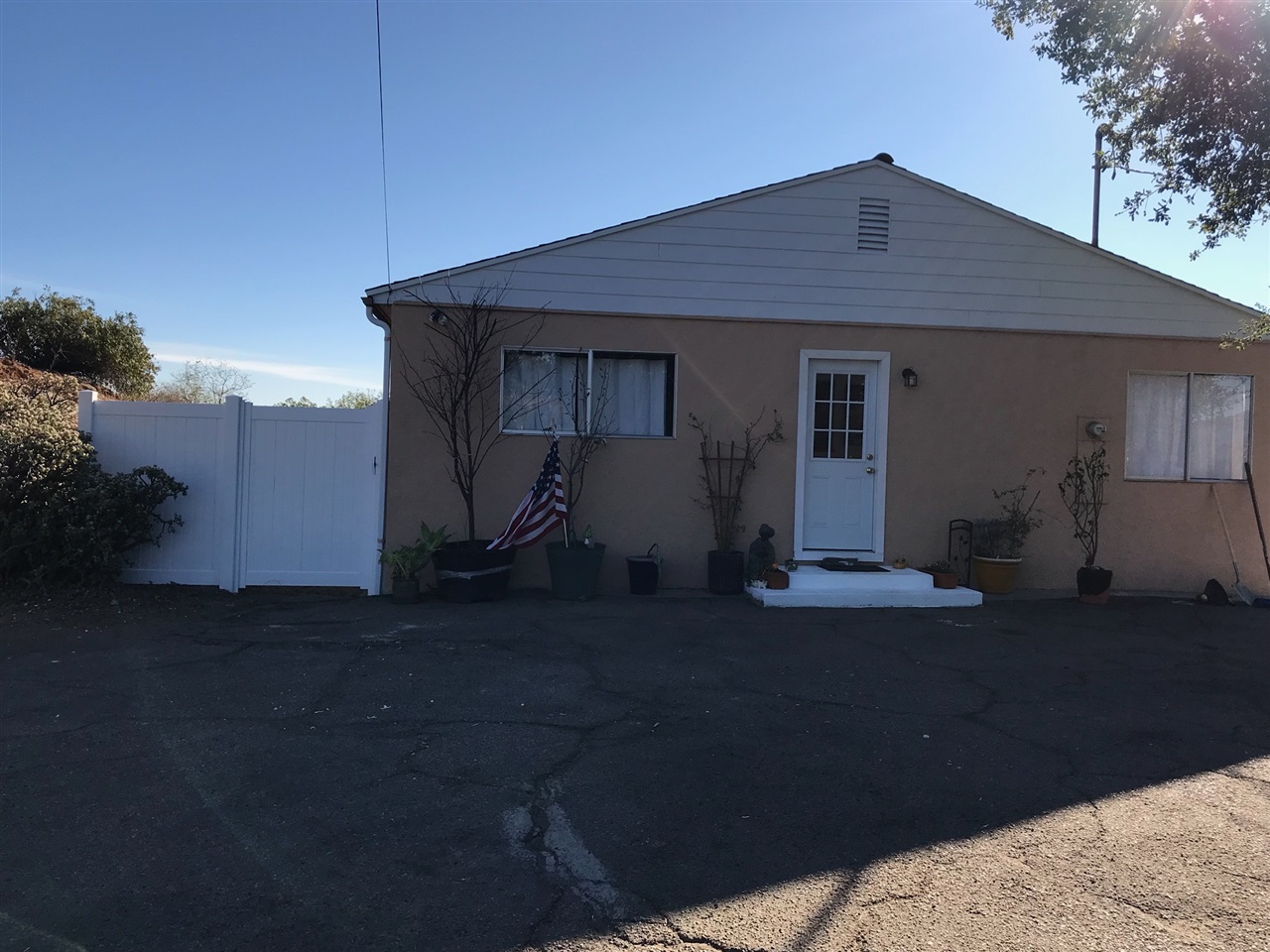 866 Coyote Road Alpine, CA 91901 - Photo 2 of 21 Gallery Image 2