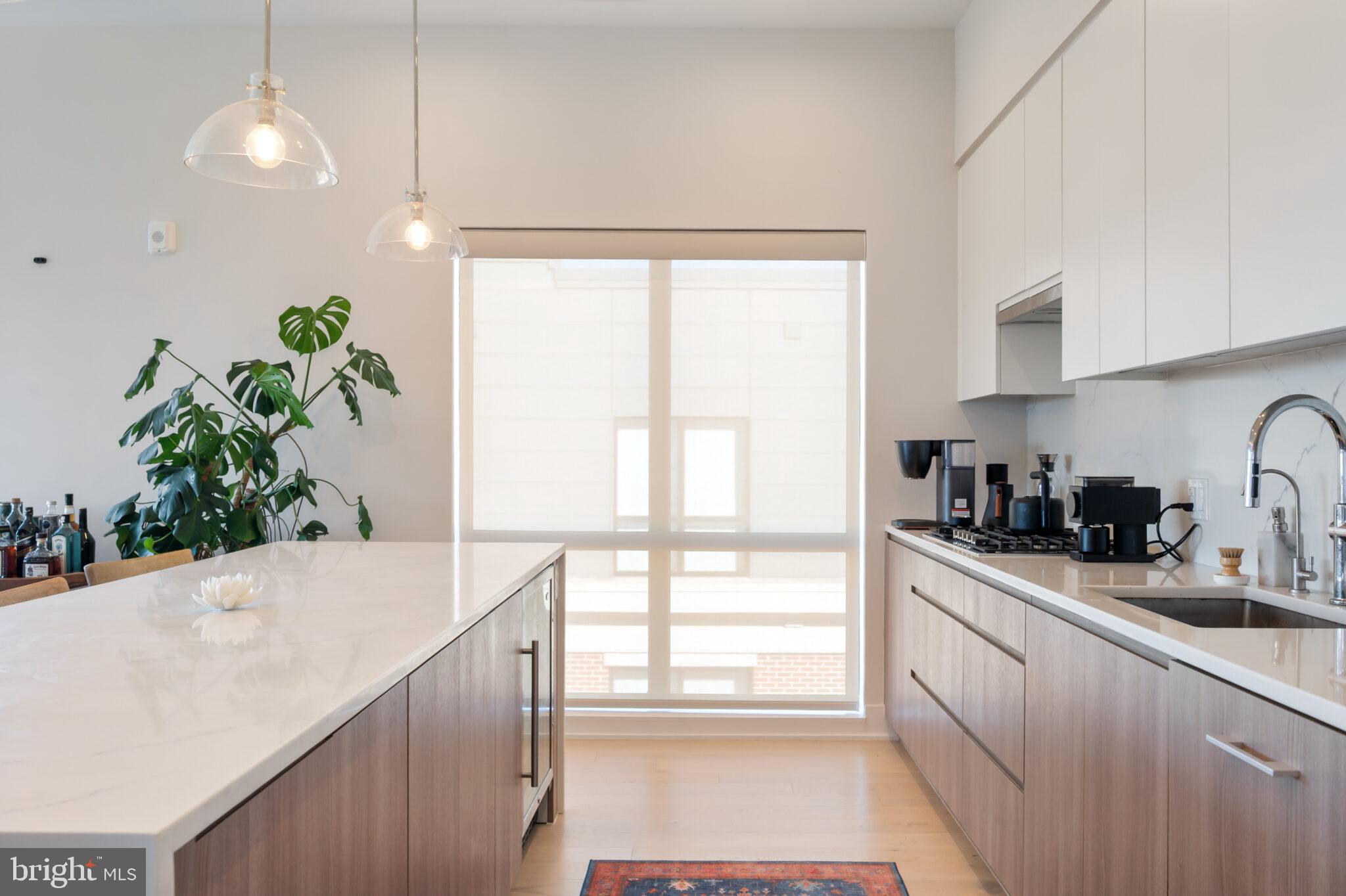 701 Swann Avenue, Unit 611 Alexandria, VA 22301 - Photo 15 of 51